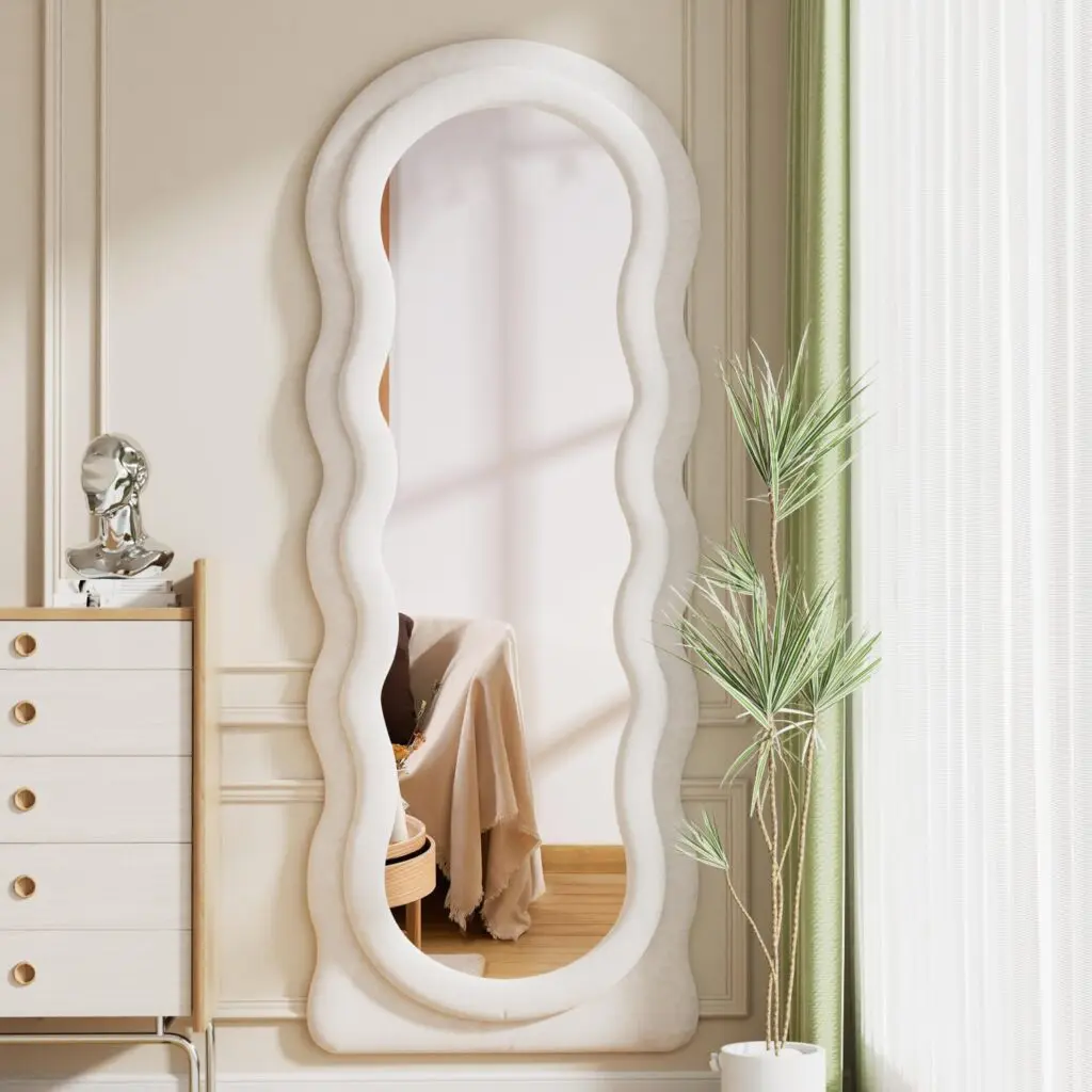 Squiggle Mirror: A Trendy Reflection of Style and Creativity 3 71SbGqUleEL. AC SL1500 3